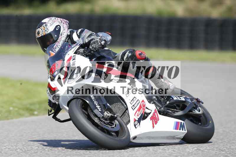 /44 09.08.2025 Plüss Moto Sport ADR/Freies Fahren/787